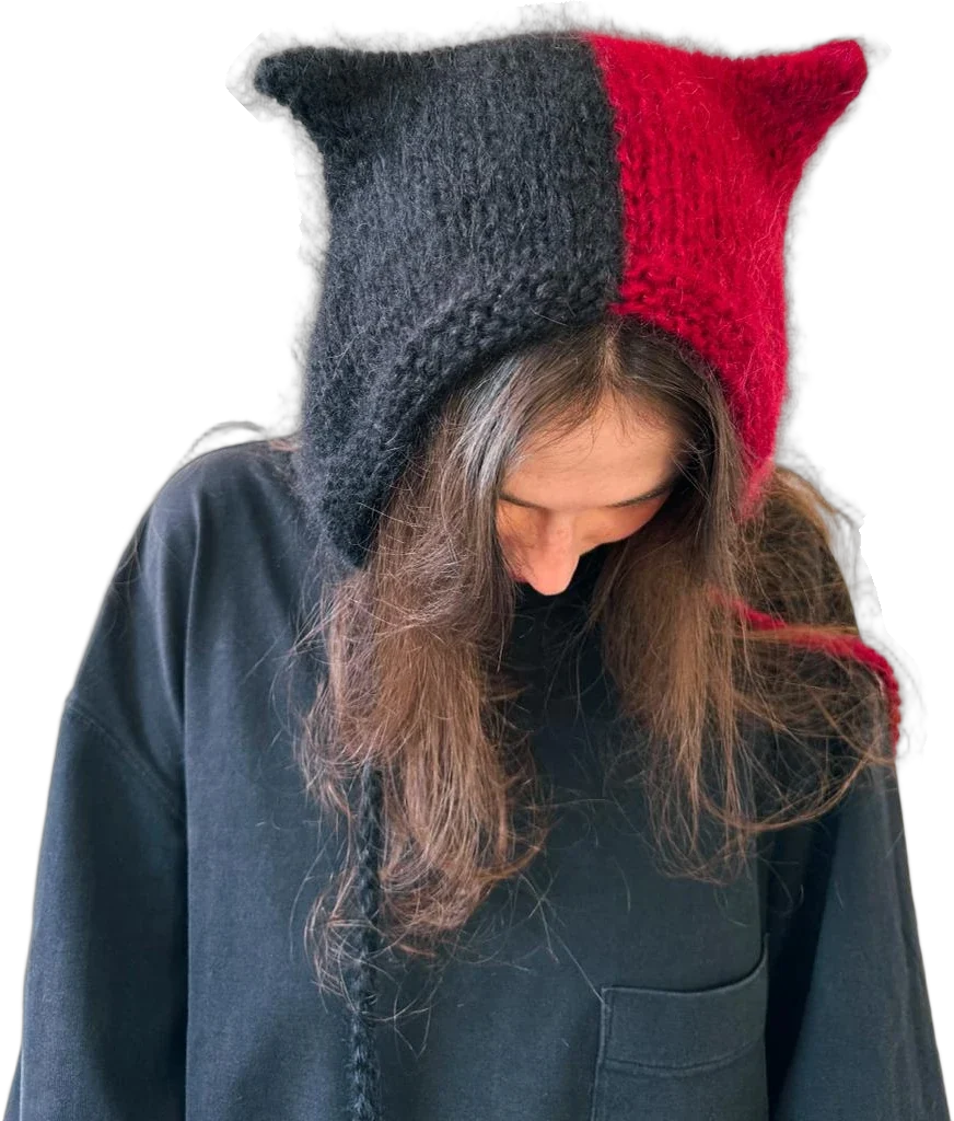Cat ear hat — black & red